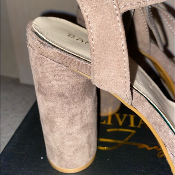 Block heel - Picture 2 of 2